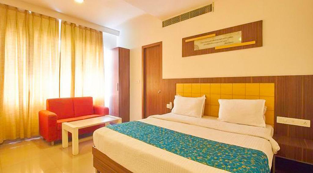 Continental Park Hotel Vijayawāda Esterno foto